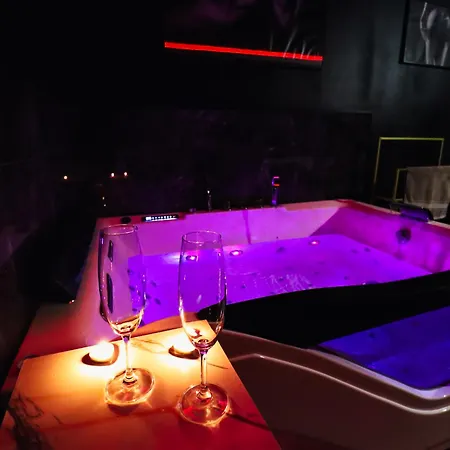 Secrets D'aix Jacuzzi & Vue Casino דירה *