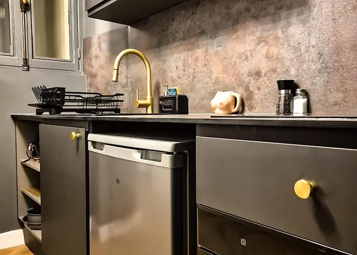 Secrets D'aix Jacuzzi & Vue Casino Apartment *